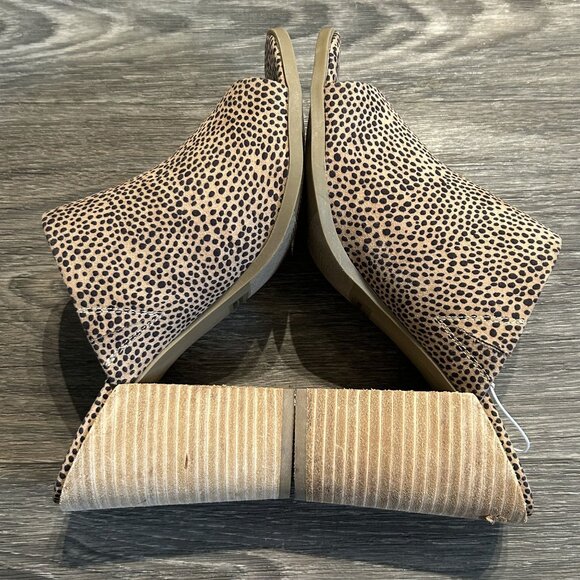 Dolce Vita Berret Mules Size 8.5 Leopard Print Open Toe Block Chunky Heels - Picture 8 of 11